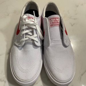 Nike SB Janoski RM White & Varsity Red Skate Shoes